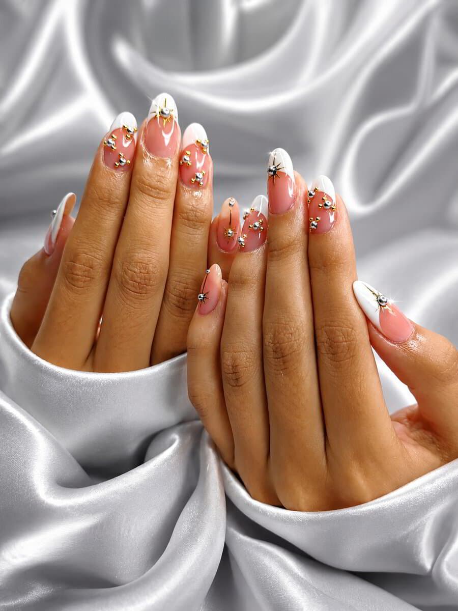 Uñas con diseño realizadas en Ego’s Salón & Spa